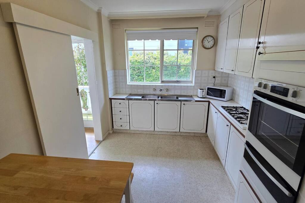 Elsternwick Easy Living - 2 Bedroom Sleeping 4 Melbourne Eksteriør bilde